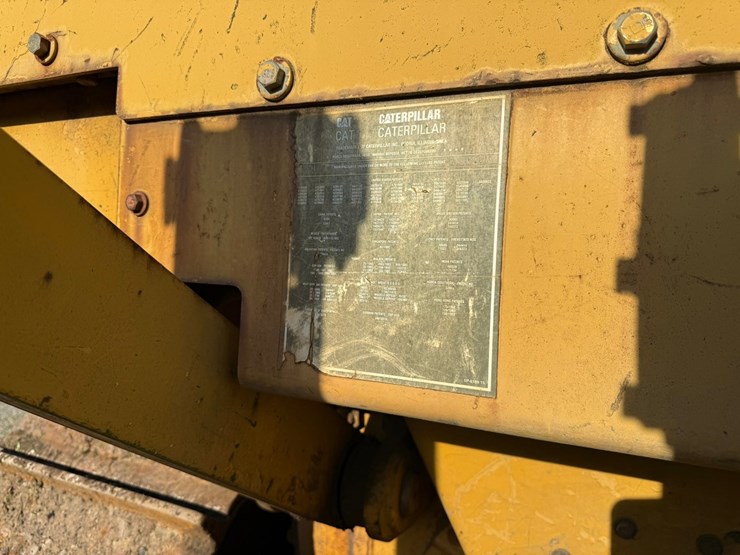 1998-caterpillar-d6r-xl-image-37