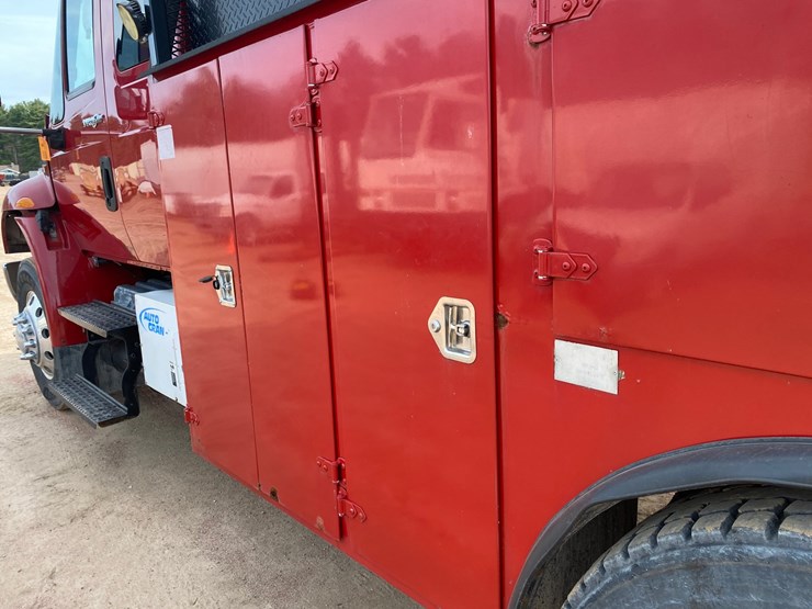 2010-international-4400-sba-image-39