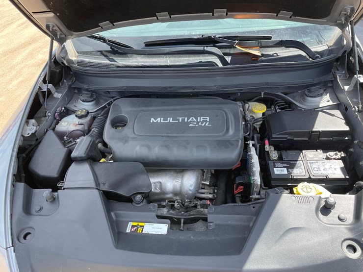 2014-jeep-cherokee-image-37