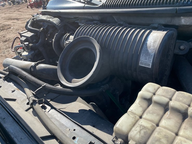 2006-gmc-topkick-image-36