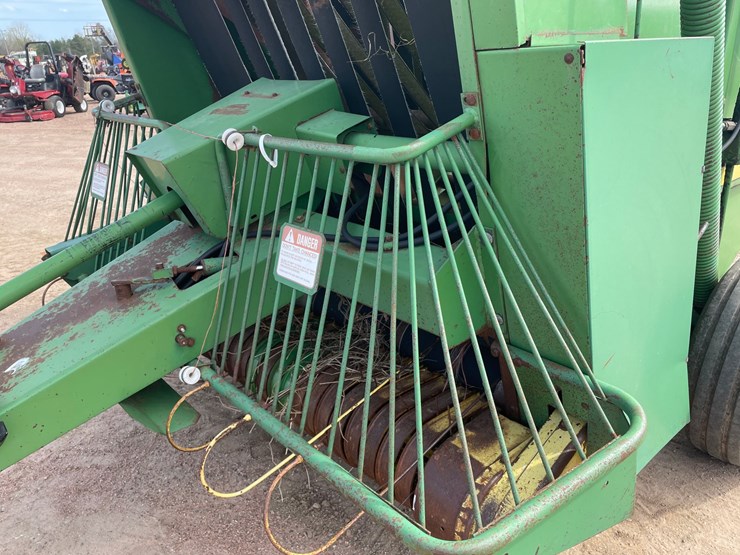 john-deere-510-image-12