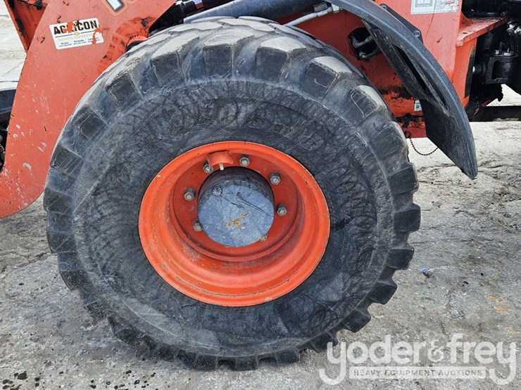 kubota-r630-image-17