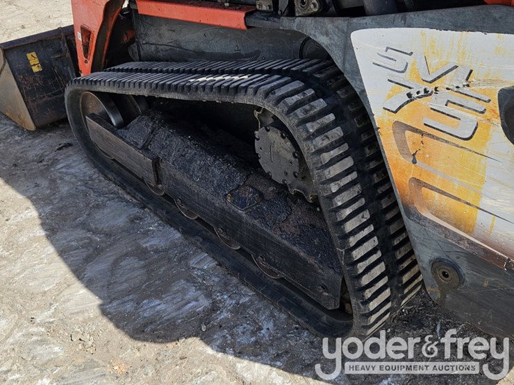 kubota-svl75-2-image-16