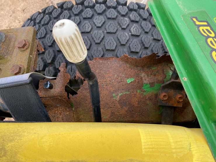 john-deere-4110-image-23