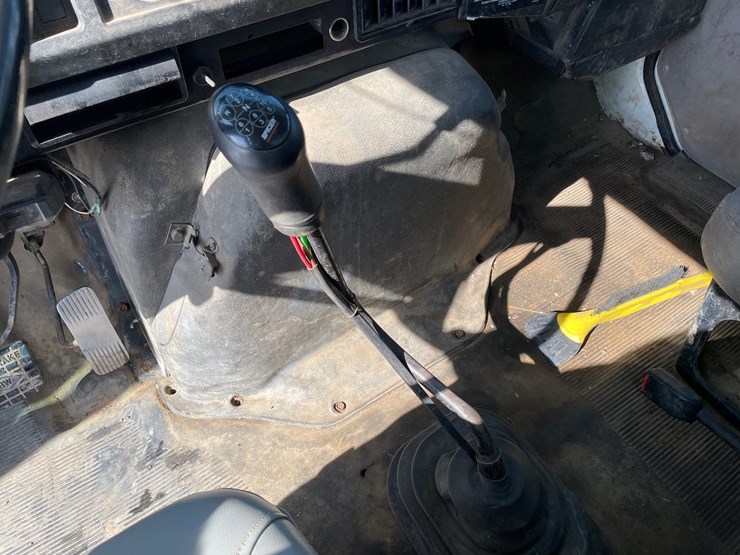 1999-international-4900-image-37