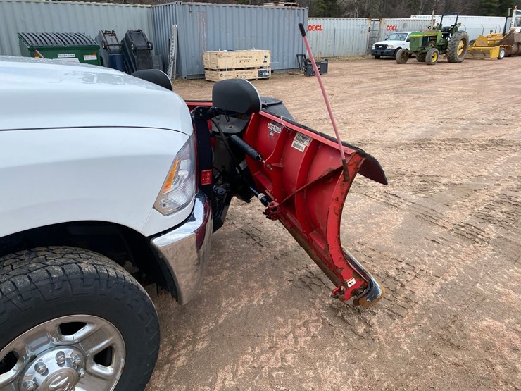 2017-dodge-ram-2500-image-35