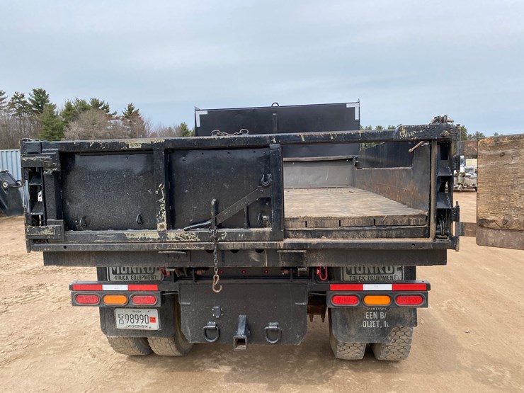 1995-ford-f700-image-26