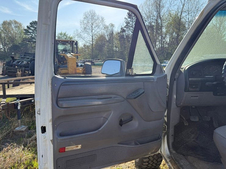 1995-ford-350-image-33