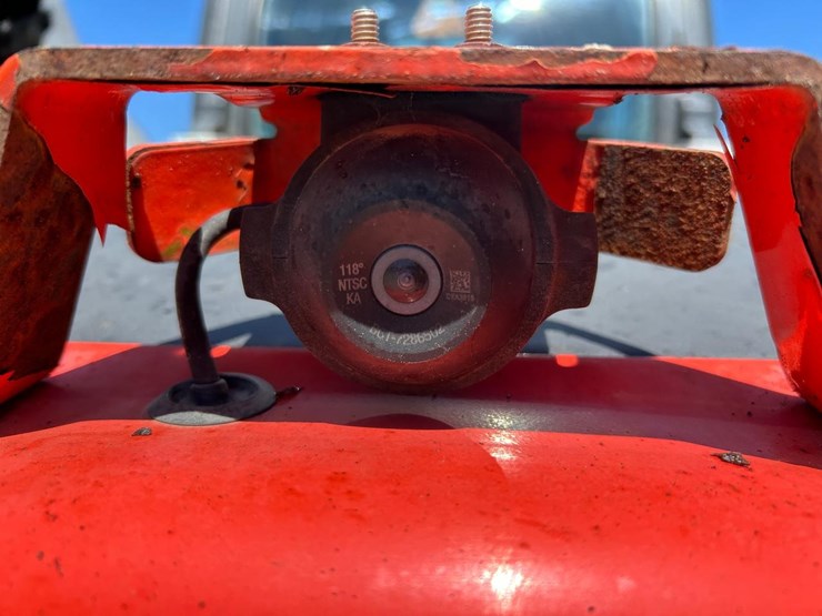 2019-bobcat-t595-image-16