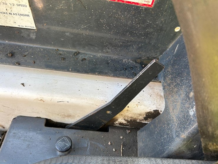 bobcat-742b-image-23