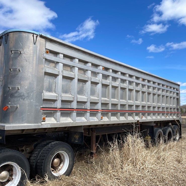 BENSON DUMP TRAILER