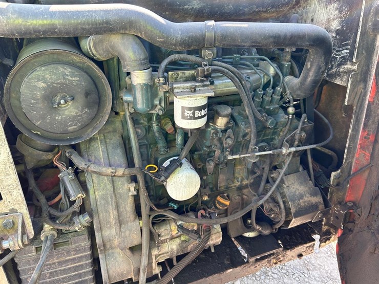 bobcat-t320-image-14