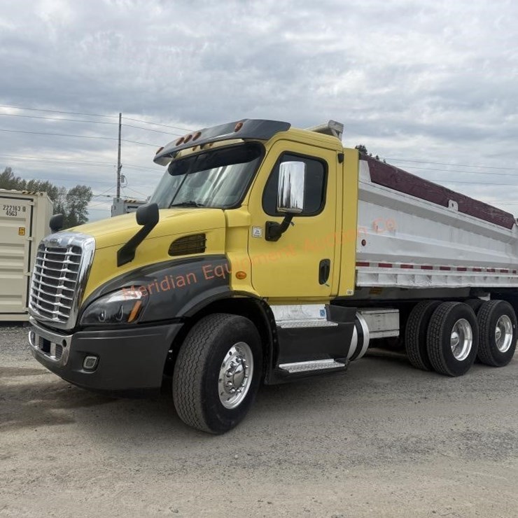 2014 FREIGHTLINER 108SD