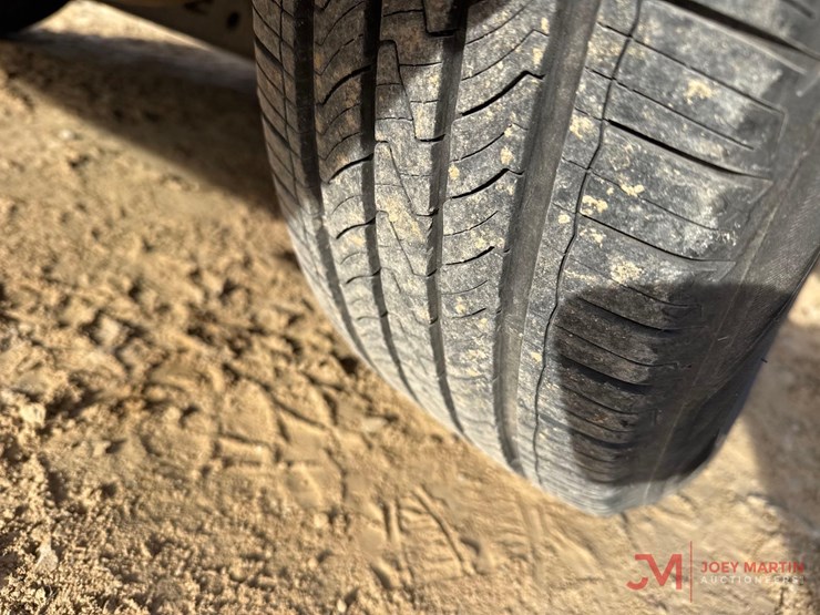 2014-dodge-grand-caravan-image-11