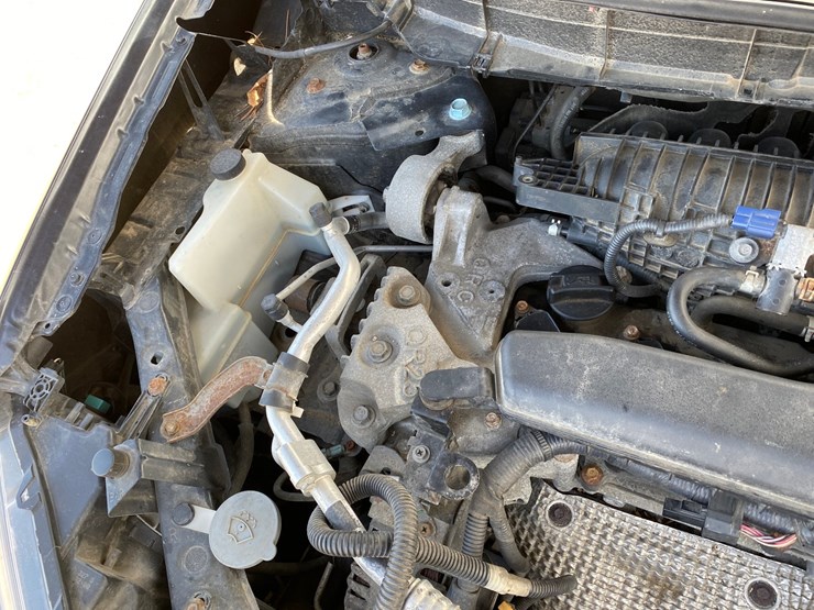 2016-nissan-rogue-image-39