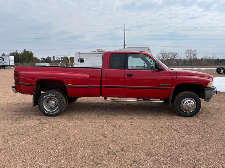 1999-dodge-ram-3500-image-6