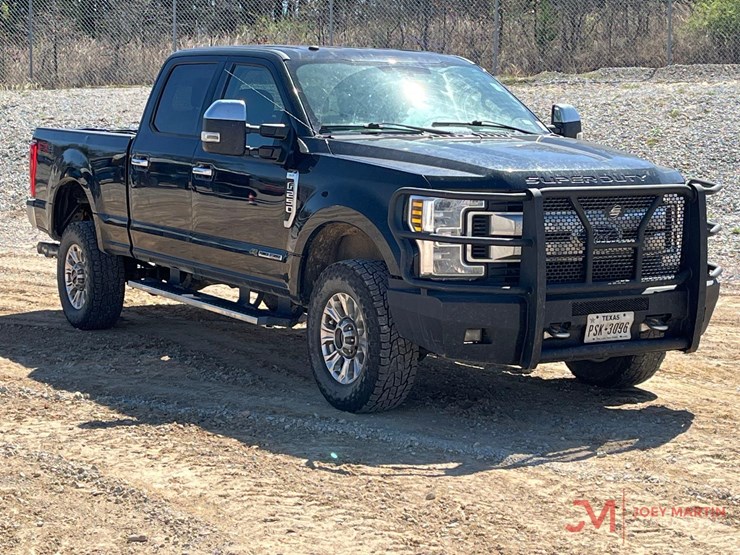 2019-ford-f250-xlt-image-1