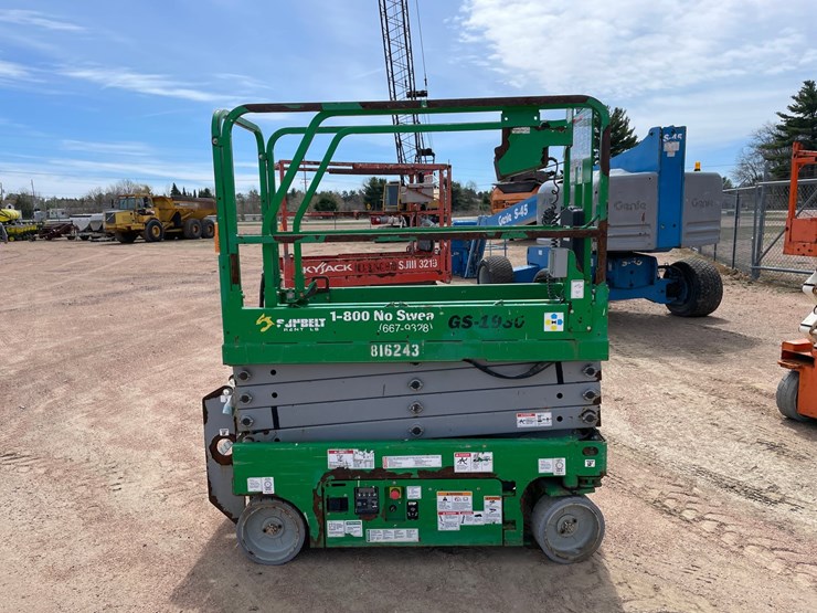 2016-genie-gs1930-image-6