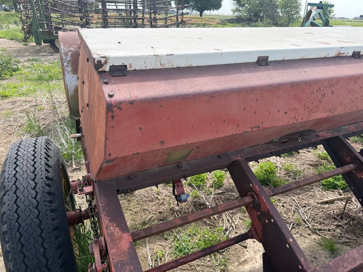 international-12-image-29