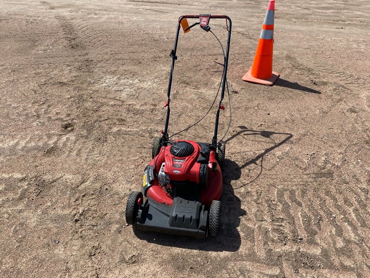 #1120-•-troy-bily-tb210b-push-lawn-mower-image-2