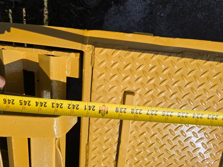 #22622-•-20'-tag-equipment-trailer-image-30