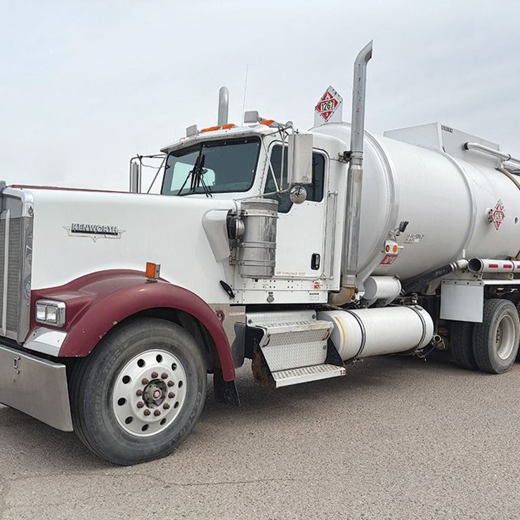 2003 KENWORTH W900L