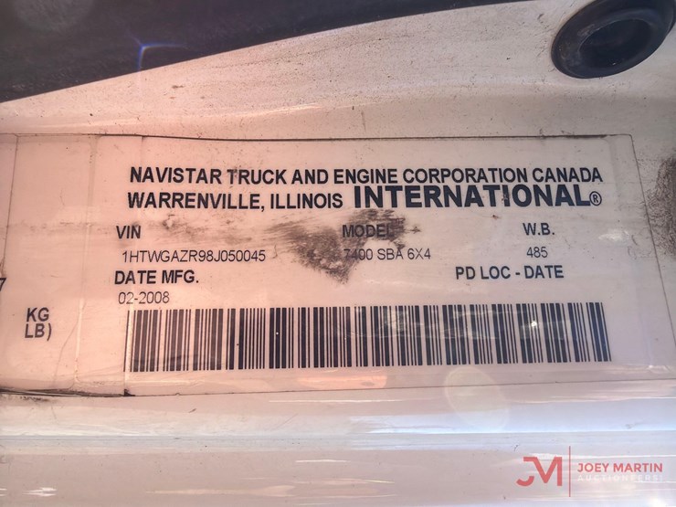 2008-international-7400-image-43