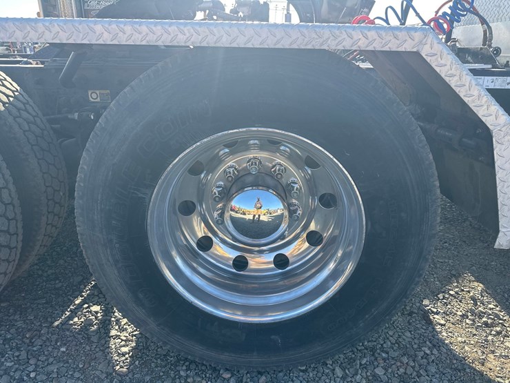 2006-kenworth-w900-image-73