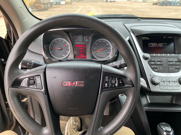 2017-gmc-terrain-sle-image-33