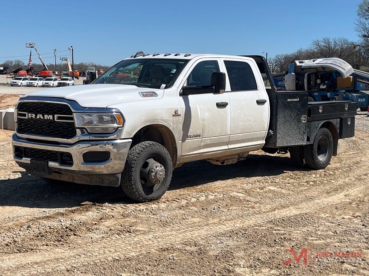 2019-ram-3500-hd-image-7