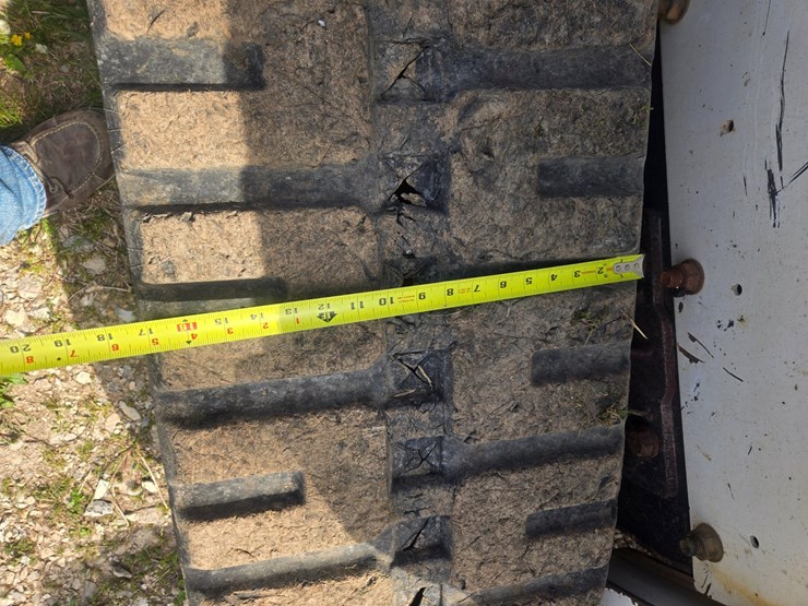 2010-bobcat-t650-image-66