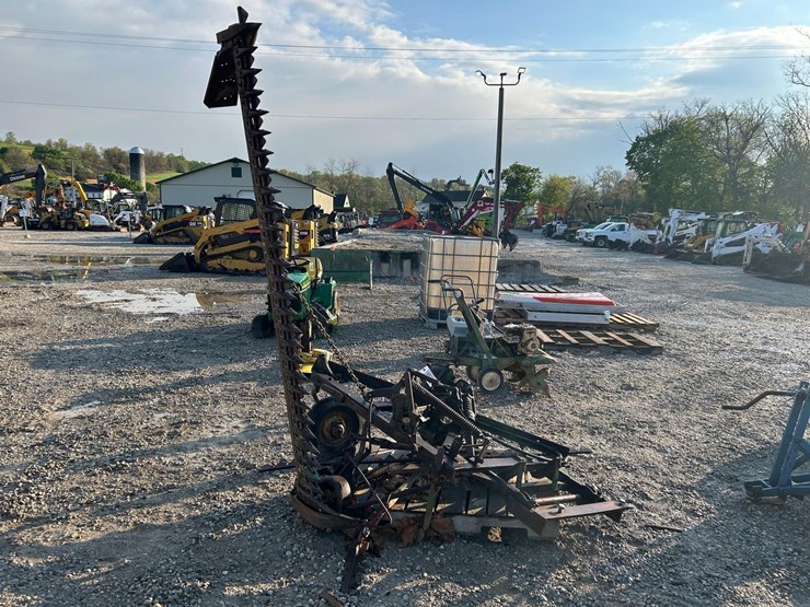 john-deere-7-image-3