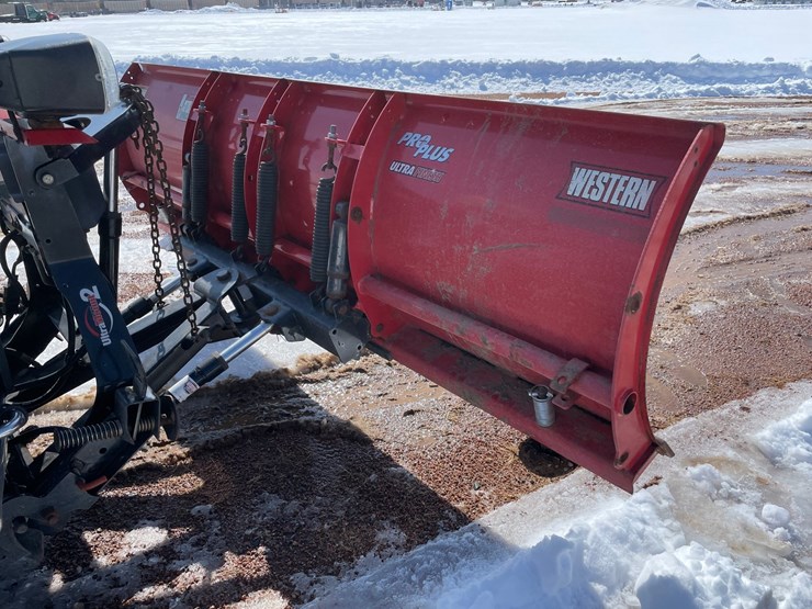 2011-ford-f350-image-11