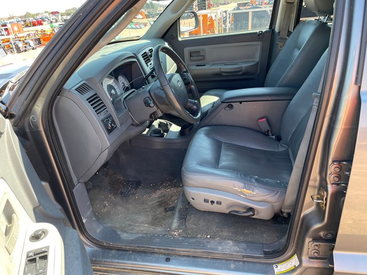 2006-dodge-dakota-slt-image-29