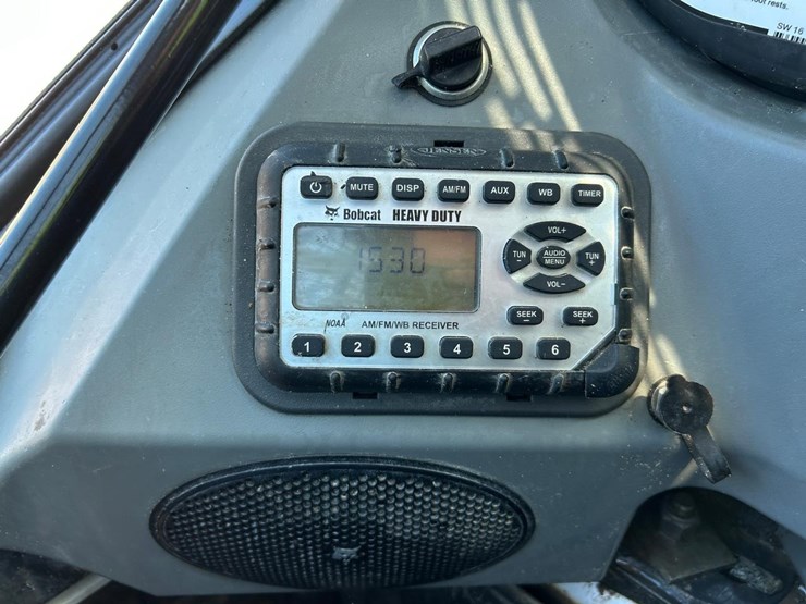 2019-bobcat-t595-image-21