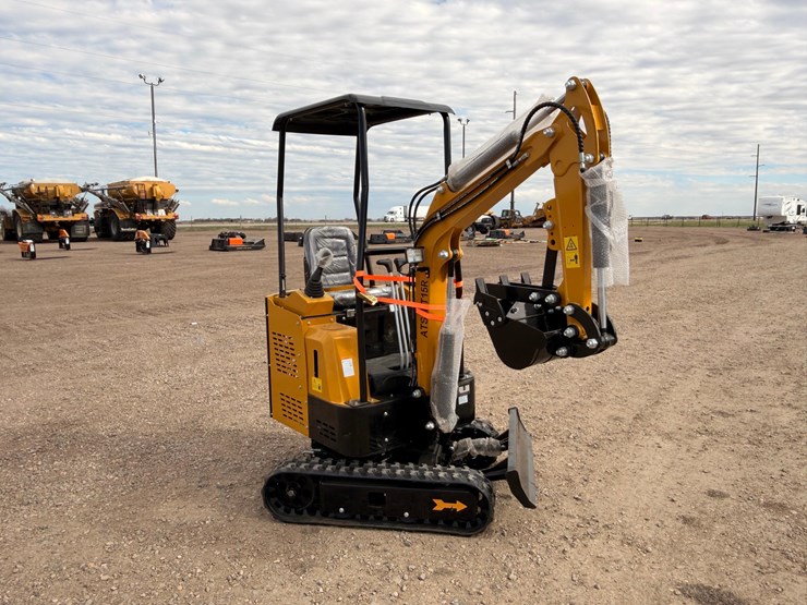 unused-2026-ats-rt15r-mini-excavator-image-4