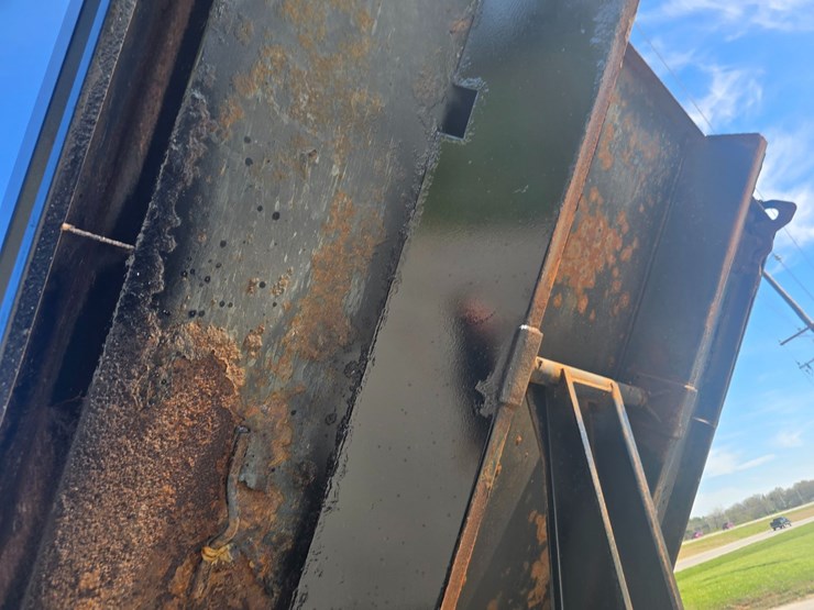 2019-chevrolet-silverado-3500-image-64