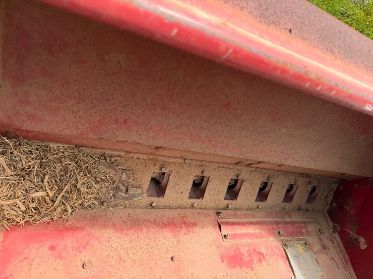 international-12-image-35