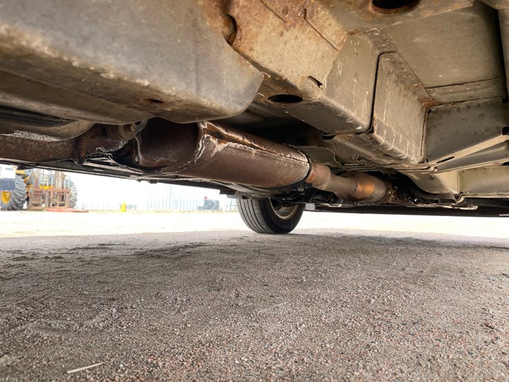 2016-chevrolet-equinox-lt-image-15