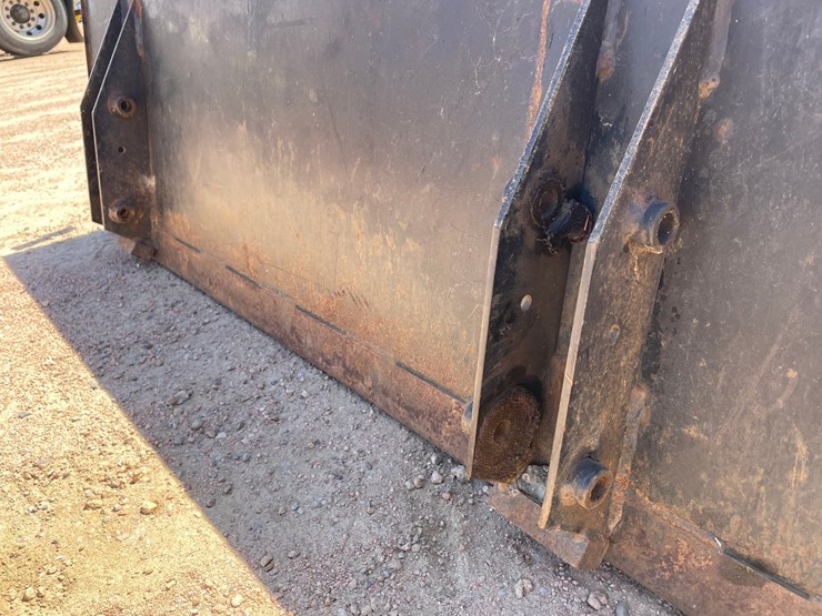 john-deere-70a-image-6