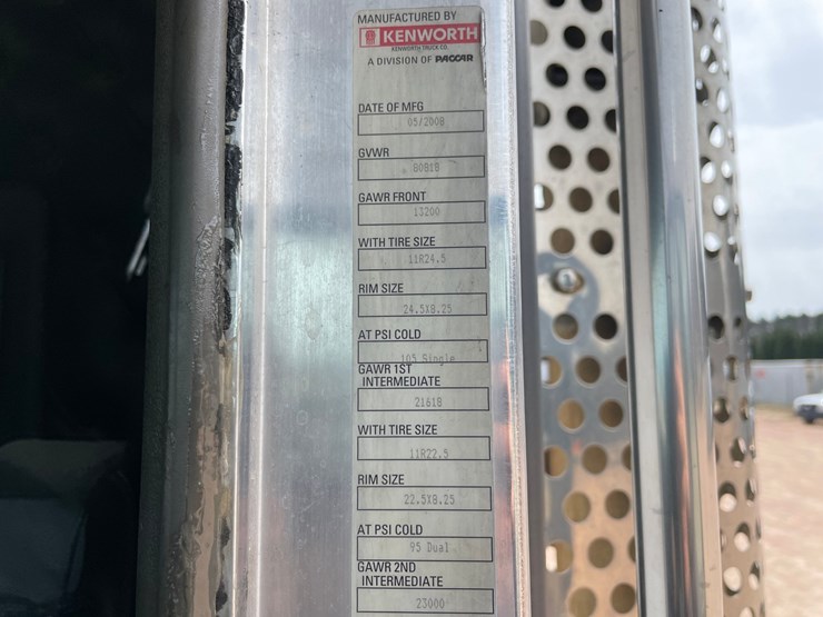 2009-kenworth-w900-image-73