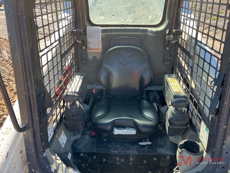 2020-bobcat-t590-image-9