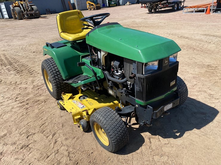 john-deere-425-image-3