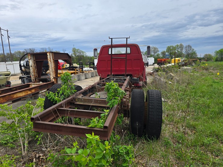 #22527-•-1982-chevrolet-c70-truck-(nonrunner)-image-5