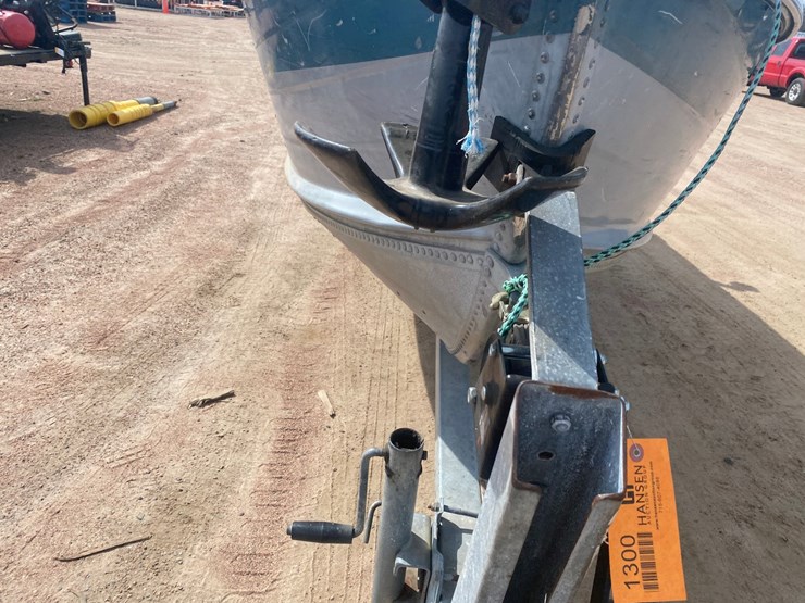 #1300-•-1987-smoker-craft-14'-aluminum-boat-(has-reg.-card)-image-9