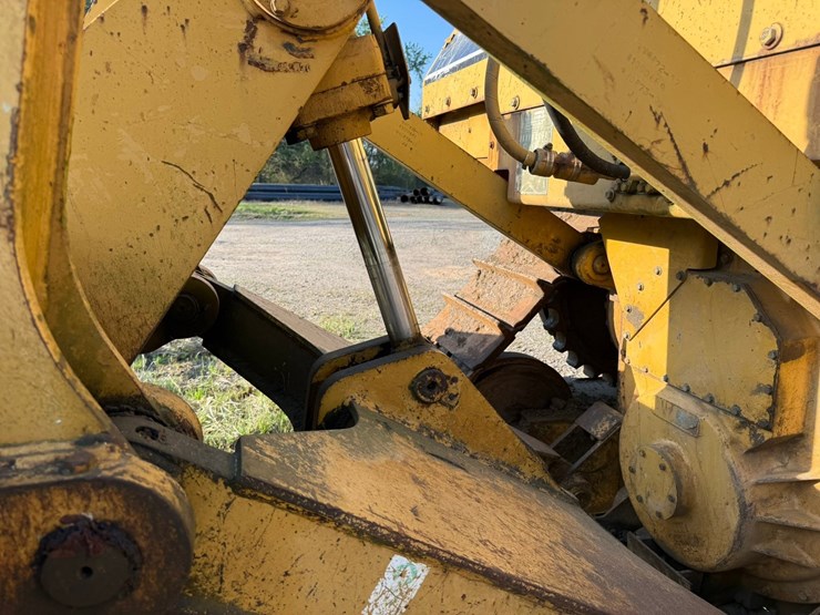 1998-caterpillar-d6r-xl-image-35