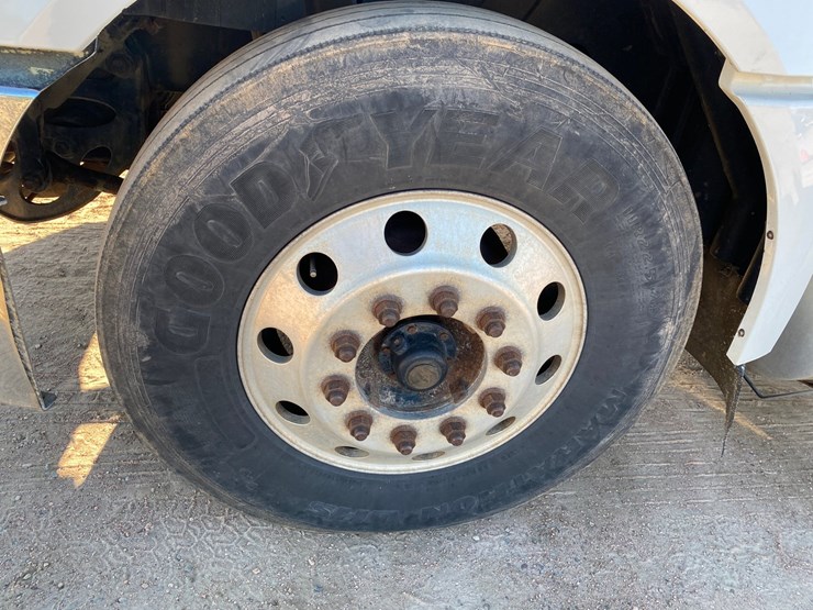 2008-international-prostar-image-11