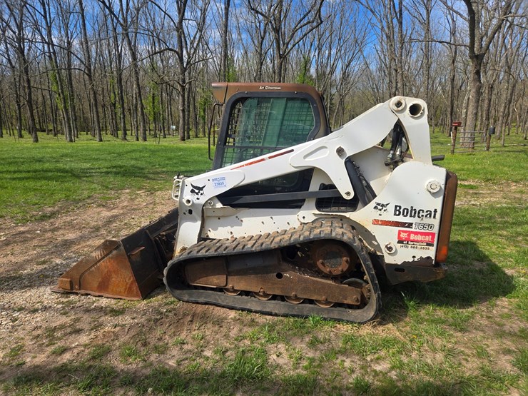 2010-bobcat-t650-image-6