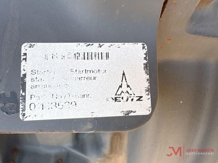 2013-jlg-600aj-image-8