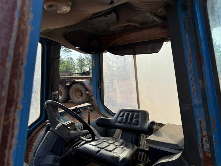 1990-ford-6610-image-42